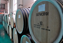 Украина: убыток винно-коньячного завода "Бахчисарай" во II квартале составил 1,856 млн рублей